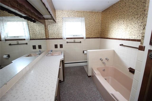 355 Taft Avenue, Irondequoit, NY 14609