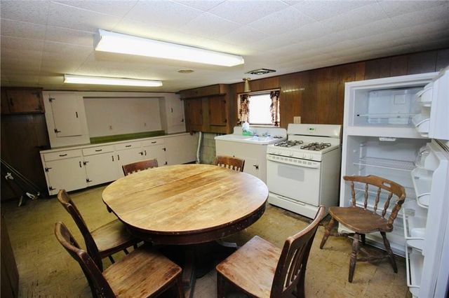 355 Taft Avenue, Irondequoit, NY 14609