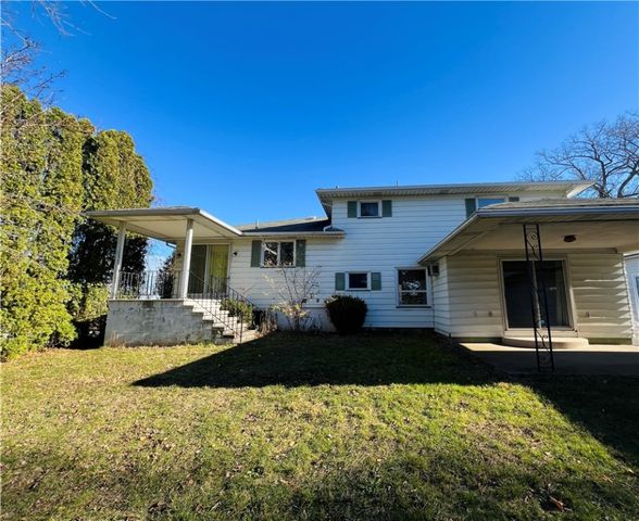 355 Taft Avenue, Irondequoit, NY 14609