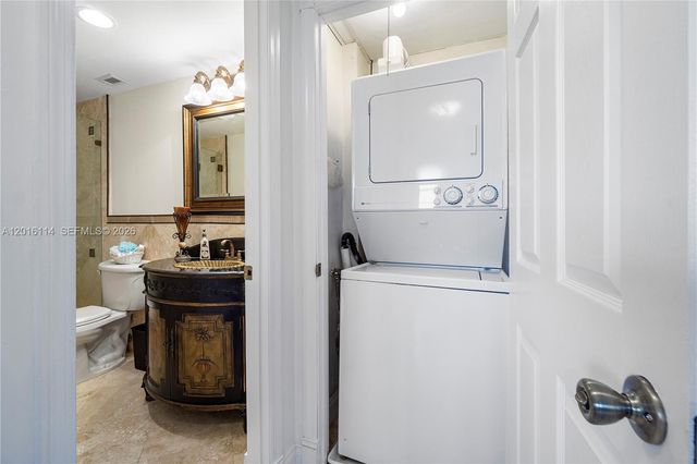 2851 S Ocean Boulevard 7U, Boca Raton, FL 33432
