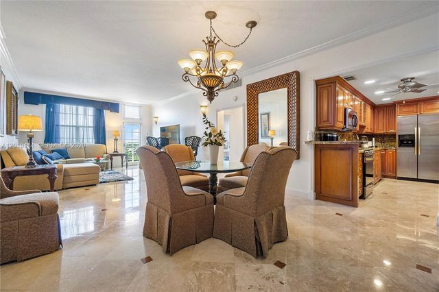 2851 S Ocean Boulevard 7U, Boca Raton, FL 33432