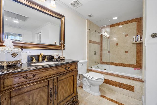2851 S Ocean Boulevard 7U, Boca Raton, FL 33432