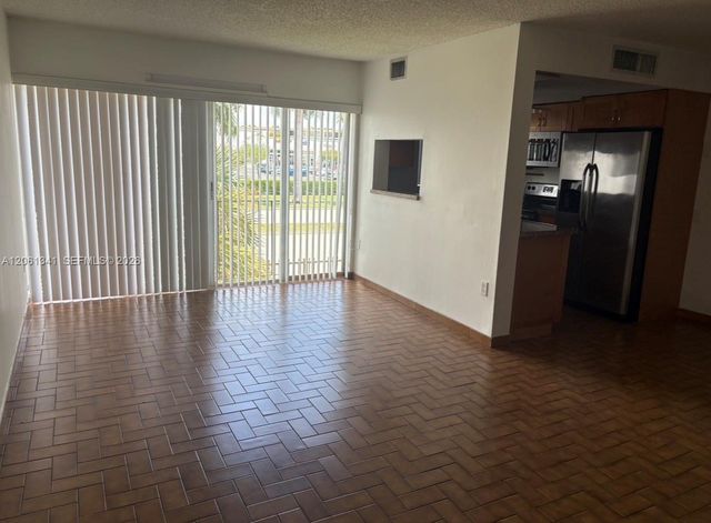 9300 W Flagler Street 230C, Miami, FL 33174