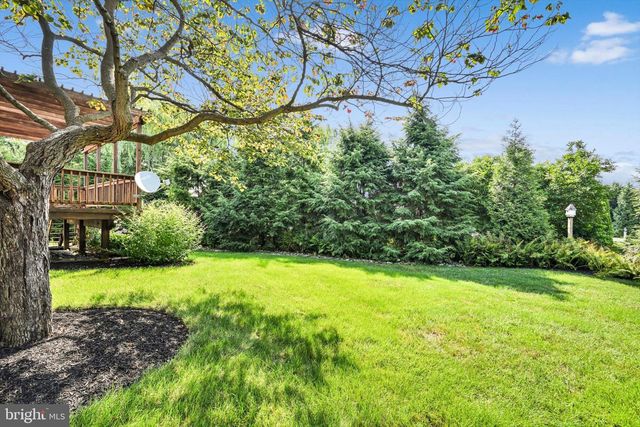 28 GREYSTONE CIR, Willow Street, PA 17584