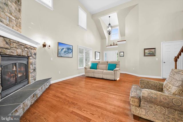 28 GREYSTONE CIR, Willow Street, PA 17584