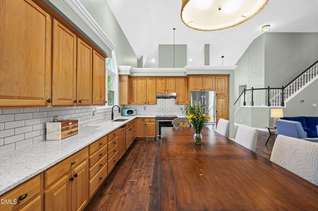 203 Briardale Avenue, Cary, NC 27519