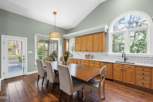 203 Briardale Avenue, Cary, NC 27519