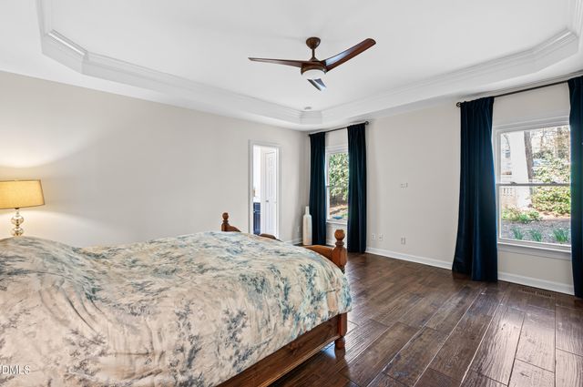 203 Briardale Avenue, Cary, NC 27519