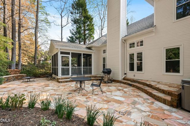 203 Briardale Avenue, Cary, NC 27519