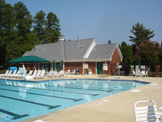 203 Briardale Avenue, Cary, NC 27519