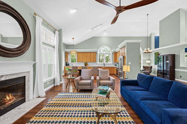 203 Briardale Avenue, Cary, NC 27519