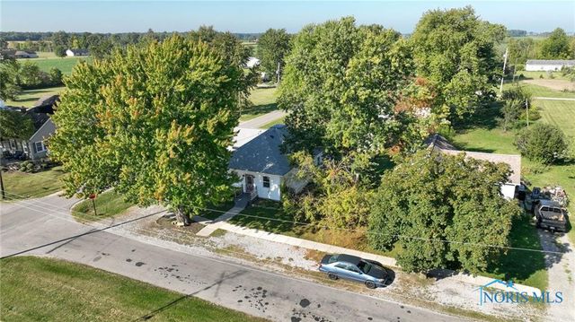 130 S Rock Street, Sherwood, OH 43556