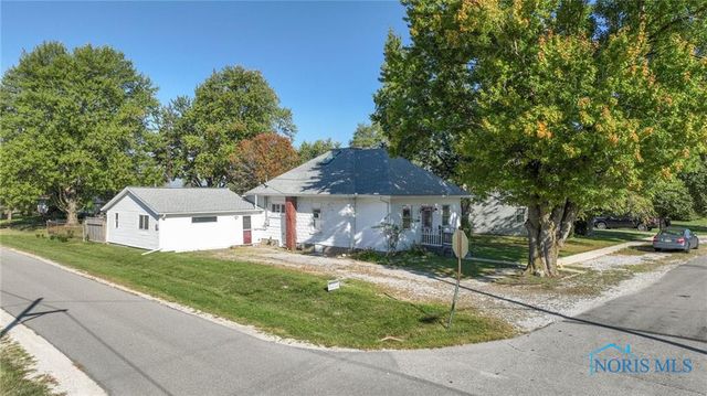 130 S Rock Street, Sherwood, OH 43556