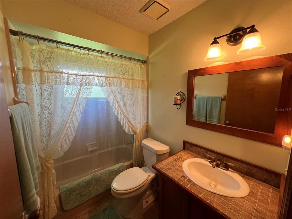 Image 23 of property listing at 1073 PINDER STREET, Deltona, FL 32725