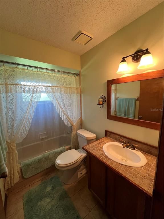 Image 24 of property listing at 1073 PINDER STREET, Deltona, FL 32725