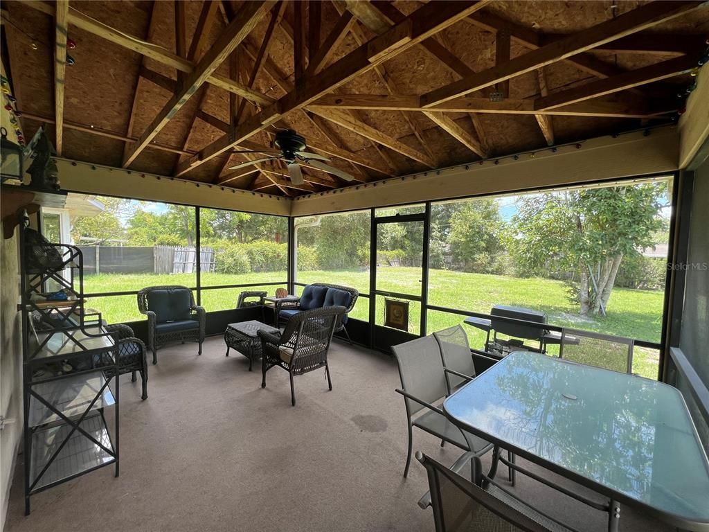 Image 35 of property listing at 1073 PINDER STREET, Deltona, FL 32725