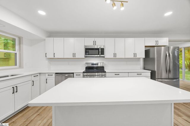 112 Whitener Avenue, Spartanburg, SC 29306