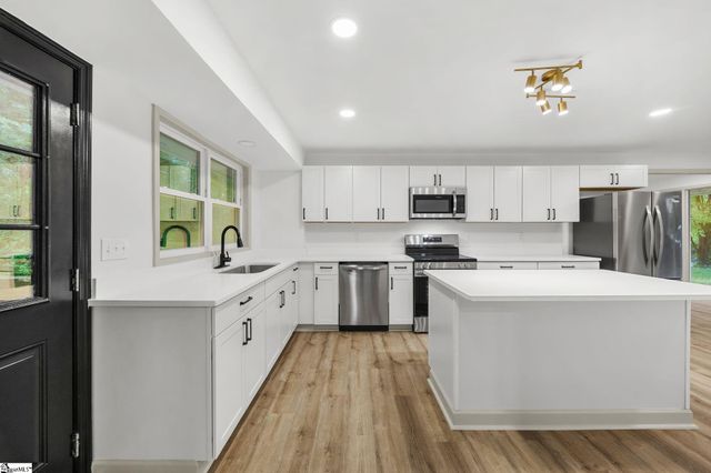 112 Whitener Avenue, Spartanburg, SC 29306