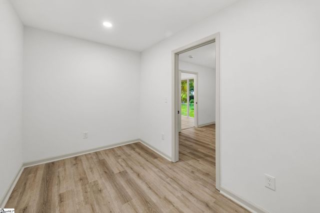 112 Whitener Avenue, Spartanburg, SC 29306