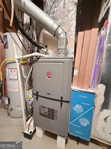 302 Beech Tree Hollow, Sugar Hill, GA 30518