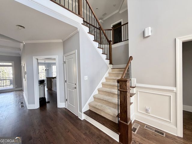 302 Beech Tree Hollow, Sugar Hill, GA 30518