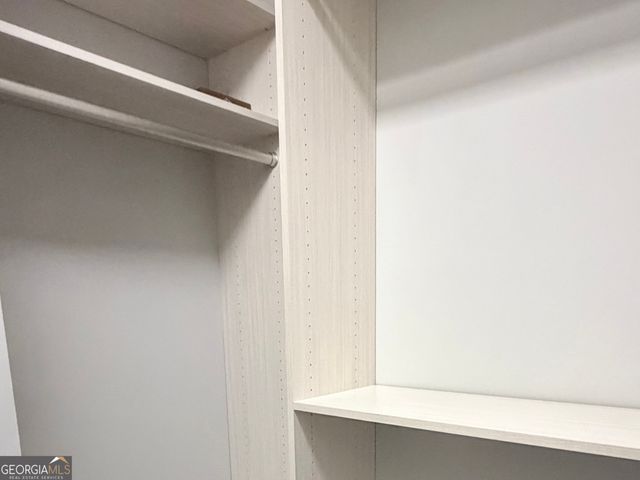 302 Beech Tree Hollow, Sugar Hill, GA 30518