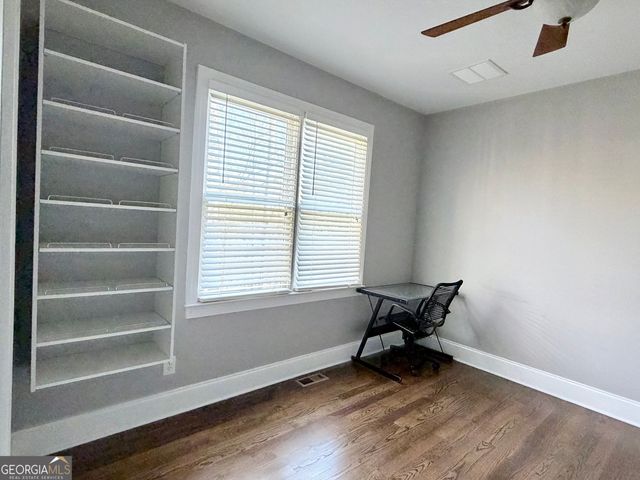 302 Beech Tree Hollow, Sugar Hill, GA 30518