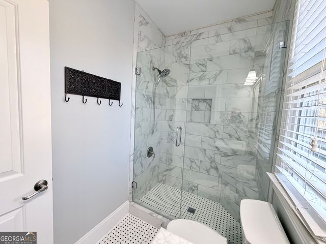 302 Beech Tree Hollow, Sugar Hill, GA 30518