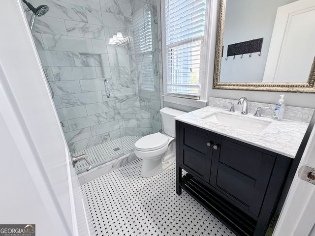 302 Beech Tree Hollow, Sugar Hill, GA 30518