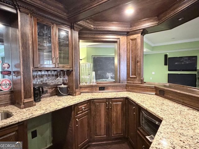 302 Beech Tree Hollow, Sugar Hill, GA 30518