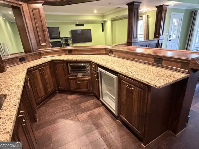 302 Beech Tree Hollow, Sugar Hill, GA 30518