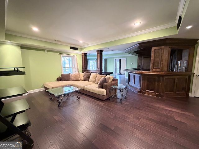 302 Beech Tree Hollow, Sugar Hill, GA 30518