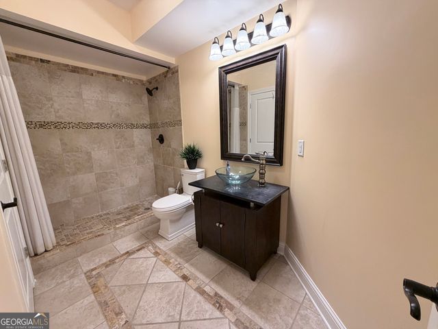 302 Beech Tree Hollow, Sugar Hill, GA 30518