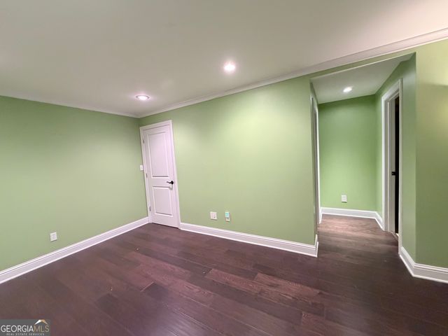 302 Beech Tree Hollow, Sugar Hill, GA 30518