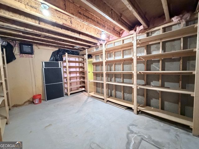 302 Beech Tree Hollow, Sugar Hill, GA 30518