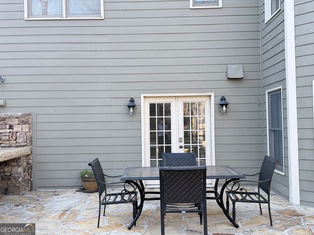 302 Beech Tree Hollow, Sugar Hill, GA 30518