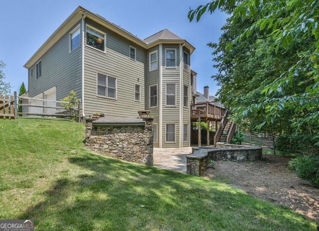 302 Beech Tree Hollow, Sugar Hill, GA 30518