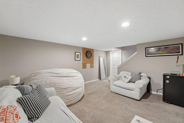 3436 Smileys Corner, Hilliard, OH 43026