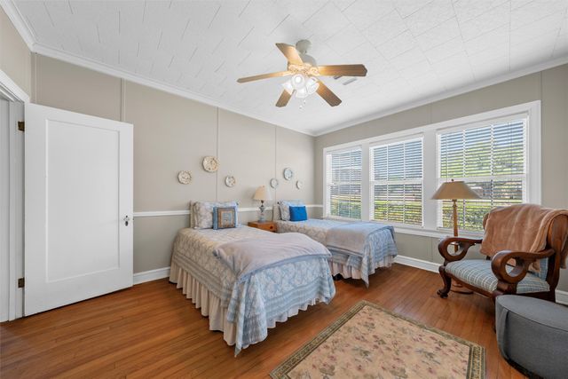 708 E Texas Avenue, Mart, TX 76664