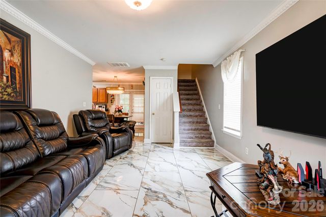 9336 Dewey Drive, Charlotte, NC 28214