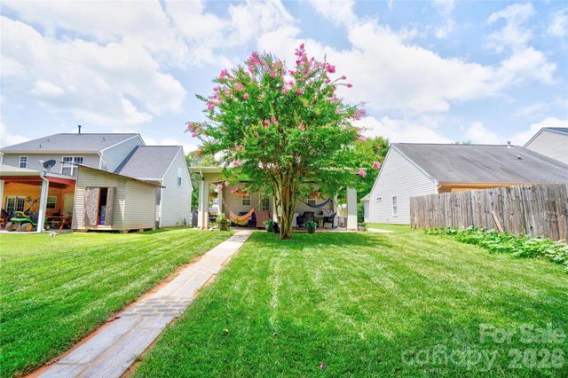 9336 Dewey Drive, Charlotte, NC 28214
