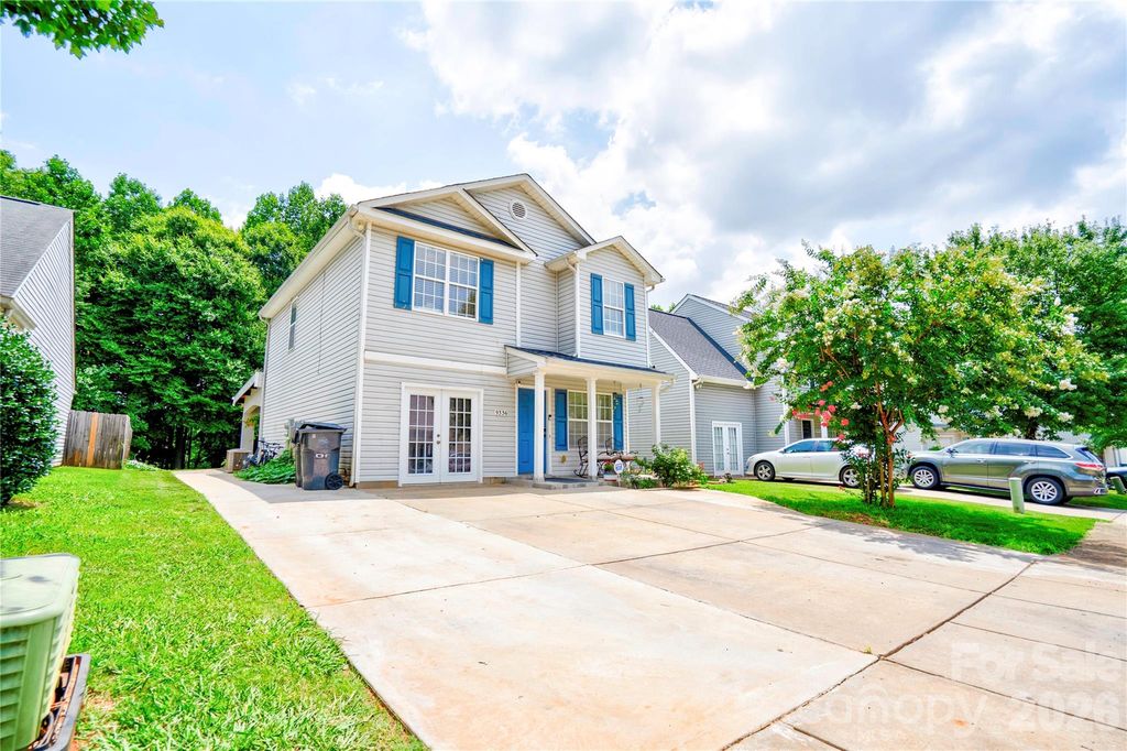 9336 Dewey Drive, Charlotte, NC 28214