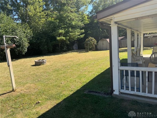 202 Anton Court, Centerville, OH 45458