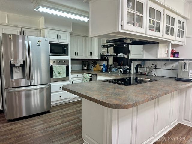 202 Anton Court, Centerville, OH 45458