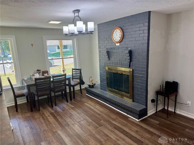 202 Anton Court, Centerville, OH 45458