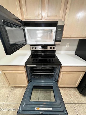 2100 W LEMON TREE Place 25, Chandler, AZ 85224