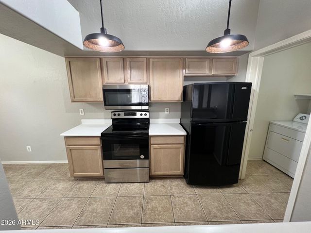 2100 W LEMON TREE Place 25, Chandler, AZ 85224