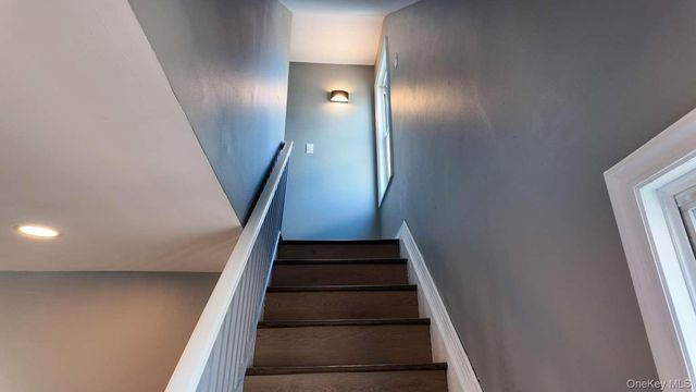 50 E Saint Marks Place, Valley Stream, NY 11580