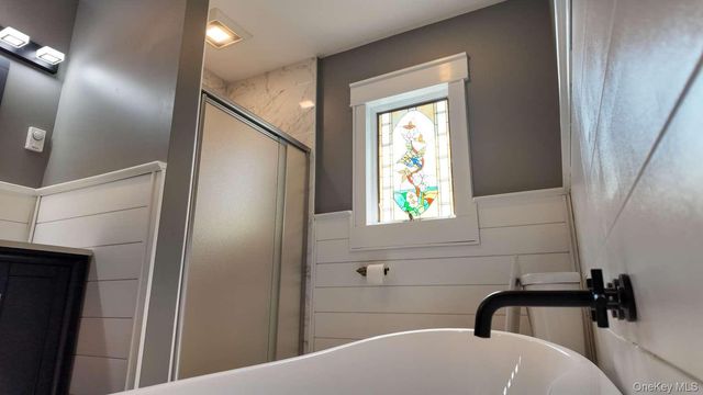 50 E Saint Marks Place, Valley Stream, NY 11580