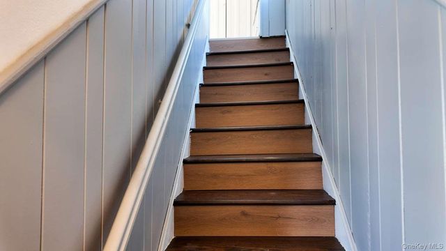 50 E Saint Marks Place, Valley Stream, NY 11580